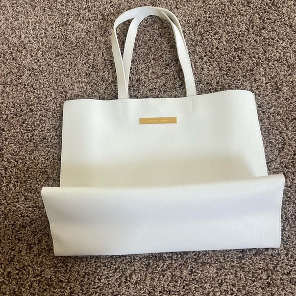 Vince Camuto white tote bag purse - Picture 1 of 6